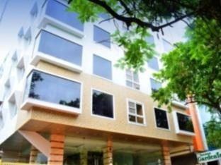 Hotel Sanman Gardenia Bangalore Eksteriør bilde
